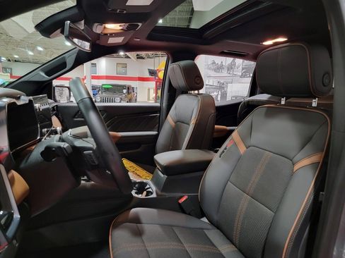 Certified 2024 GMC Canyon AT4 w/ Technology Package image 19