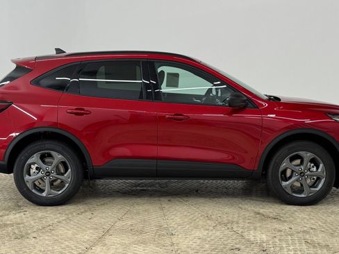 New 2026 Ford Escape ST-Line w/ Cold Weather Package AWD/4WD image 8