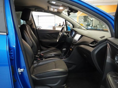 Used 2018 Buick Encore Preferred image 23