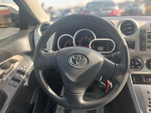 Used 2009 Toyota Matrix image 11