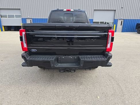 Used 2025 Ford F250 Platinum AWD/4WD image 5