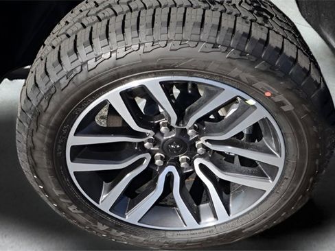 New 2026 RAM 1500 Limited image 27