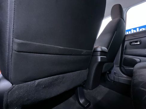 Used 2021 Mitsubishi Outlander Sport ES FWD image 39