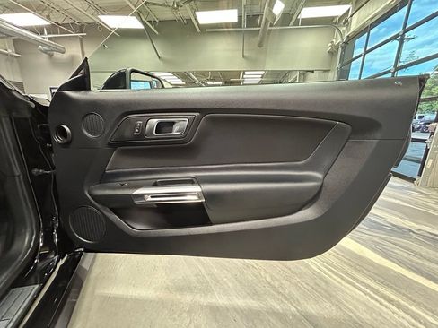 Used 2020 Ford Mustang GT w/ Equipment Group 301A RWD image 35