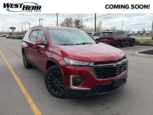 Used 2023 Chevrolet Traverse RS w/ LPO, Floor Liner Package AWD/4WD image 1