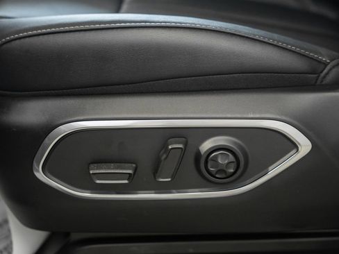 New 2026 Jeep Grand Wagoneer Limited AWD/4WD image 39
