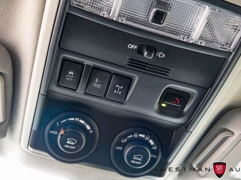 Used 2023 Toyota 4Runner TRD Off-Road image 11