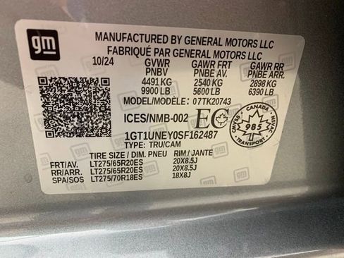 Used 2025 GMC Sierra 2500 SLT w/ SLT Convenience Package AWD/4WD image 35