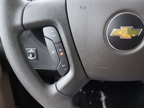 New 2025 Chevrolet Express 3500 w/ Driver Convenience Package image 10