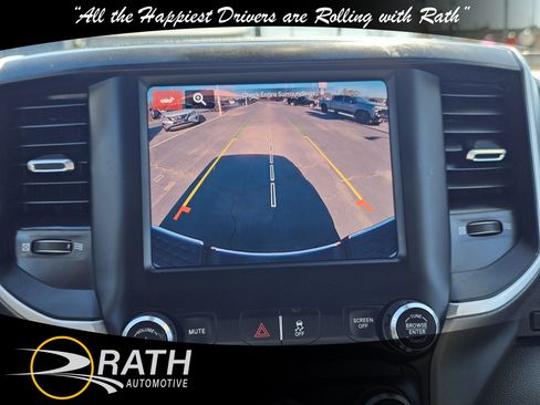 Used 2024 RAM 2500 Big Horn AWD/4WD image 14