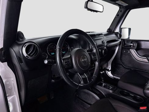 Used 2014 Jeep Wrangler Unlimited Sport w/ Quick Order Package 24S AWD/4WD image 9