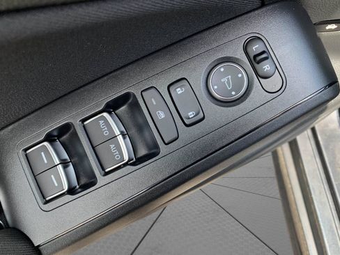Certified 2025 Honda Civic FWD Hybrid Sedan image 11
