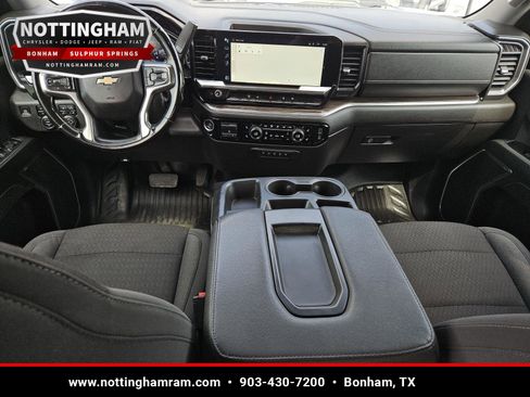 Used 2024 Chevrolet Silverado 3500 LT w/ Convenience Package AWD/4WD image 10