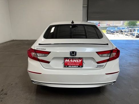 Used 2022 Honda Accord Sport image 4