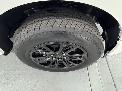 New 2025 Ford F150 Platinum w/ FX4 Off-Road Package image 5