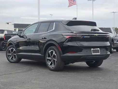 New 2026 Chevrolet Equinox EV LT FWD image 14