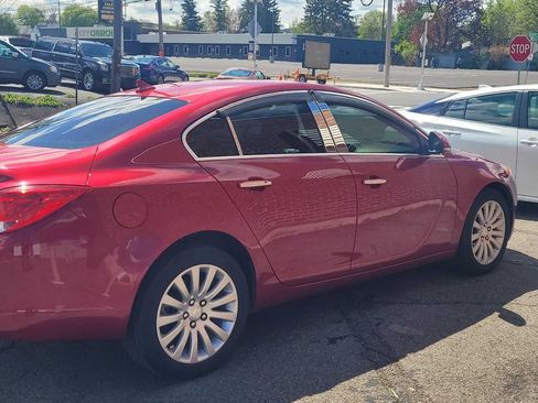 Used 2013 Buick Regal Premium FWD image 4