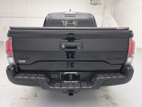Used 2023 Toyota Tacoma TRD Pro AWD/4WD image 10