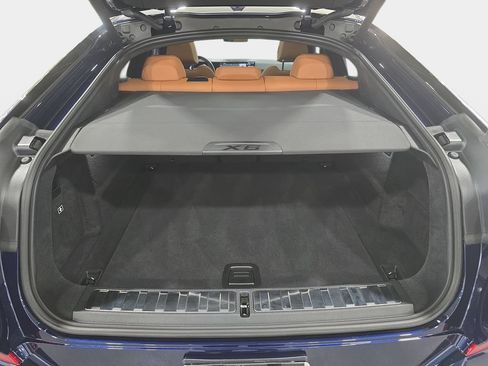 Used 2027 BMW X6 xDrive40i w/ Premium Package AWD/4WD image 13