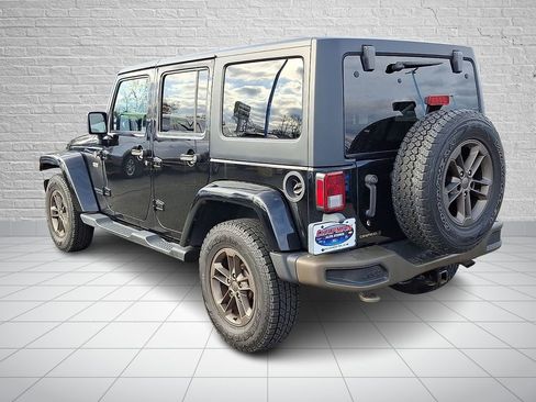 Used 2016 Jeep Wrangler Unlimited Sahara image 6