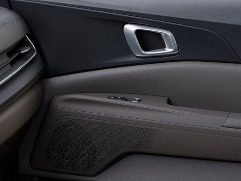 New 2026 Kia Carnival EX FWD image 25