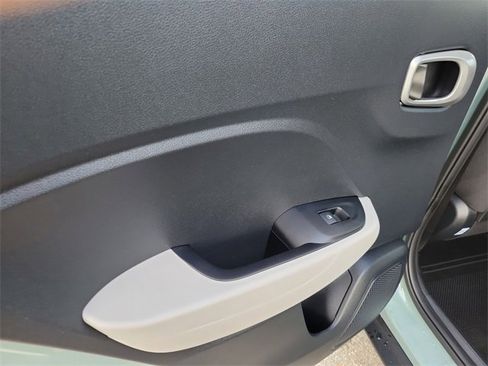 New 2026 Hyundai Venue SEL image 22