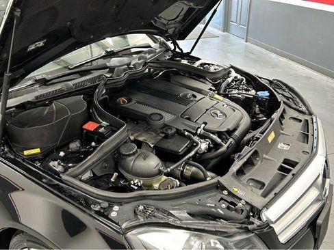 Used 2013 Mercedes-Benz C 250 C250 Sport Sedan image 17