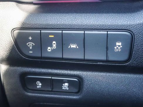 Used 2022 Kia Niro EX Premium image 52