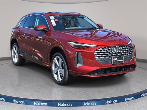 New 2025 Audi Q5 Premium Plus image 1