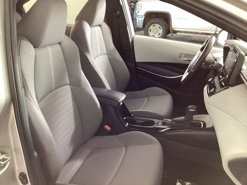 Used 2022 Toyota Corolla SE FWD image 18