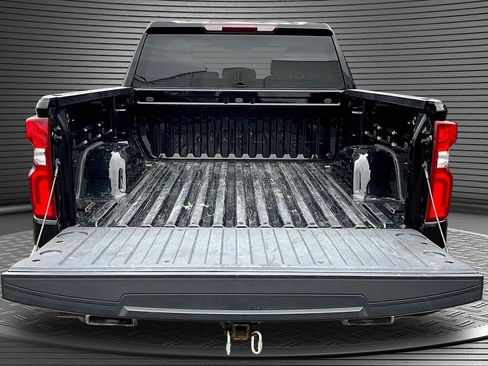 Used 2022 Chevrolet Silverado 1500 LT Trail Boss image 7