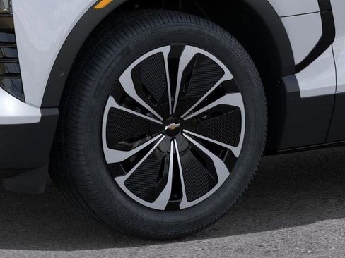 New 2026 Chevrolet Blazer EV LT image 9