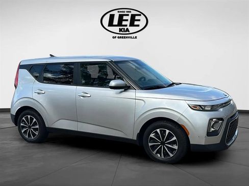 Certified 2021 Kia Soul LX image 1