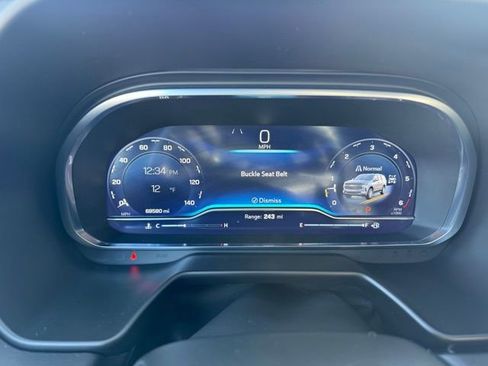 Used 2023 Chevrolet Tahoe Z71 w/ Z71 Off-Road Package image 36