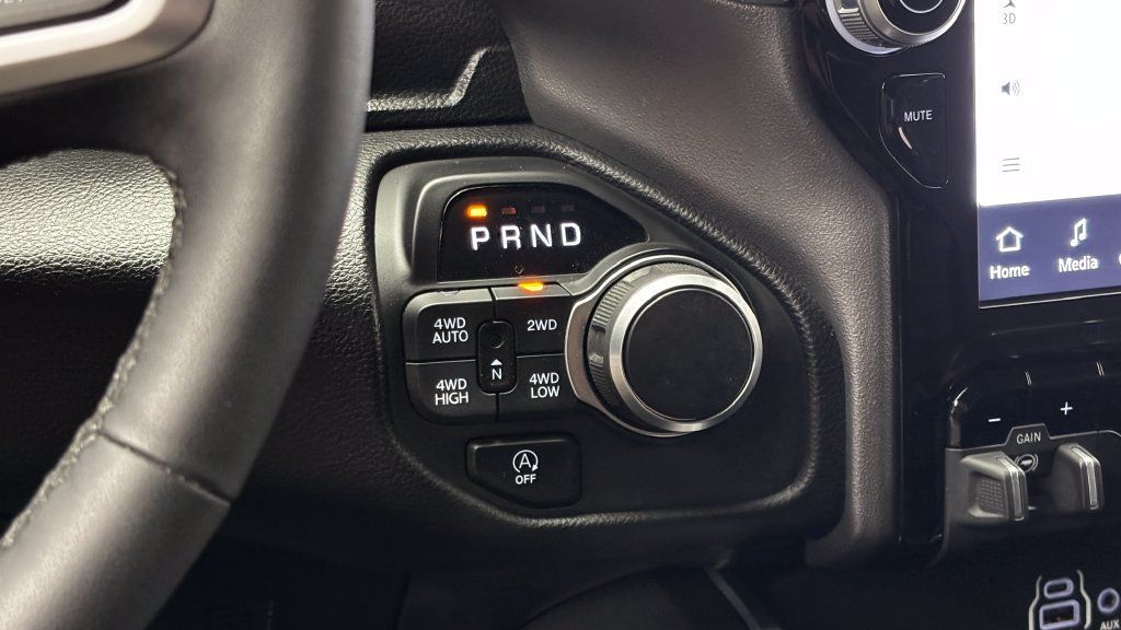 Used 2025 RAM 1500 Big Horn AWD/4WD image 25