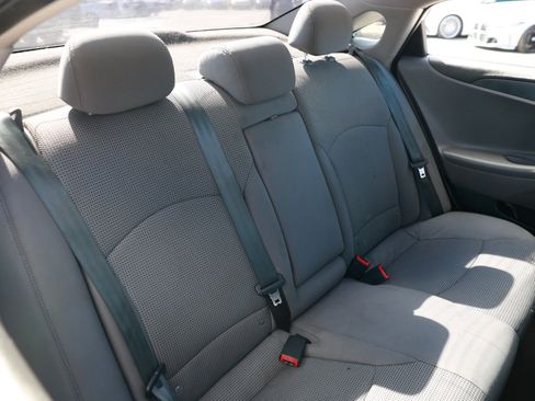 Used 2011 Hyundai Sonata GLS image 14