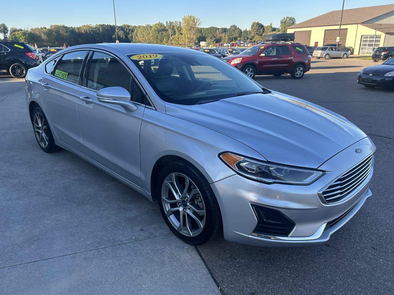 Used 2019 Ford Fusion SEL FWD image 3