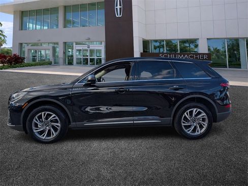 Used 2024 Lincoln Corsair FWD image 4