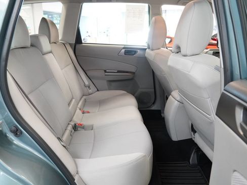 Used 2012 Subaru Forester 2.5X AWD/4WD image 30