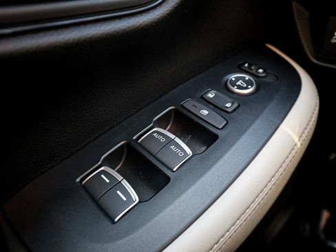 Certified 2026 Honda HR-V EX-L image 15