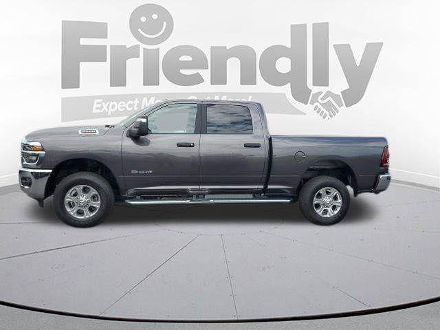 Used 2026 RAM 2500 Big Horn AWD/4WD image 2
