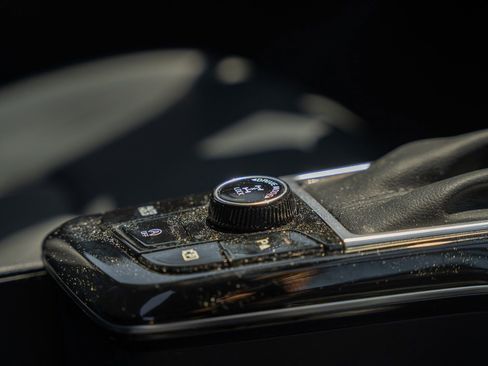 Used 2025 Kia Sportage X-Line image 28