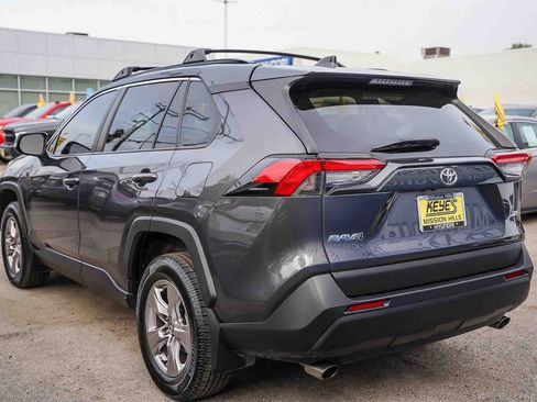 Used 2023 Toyota RAV4 XLE w/ Convenience Package image 8