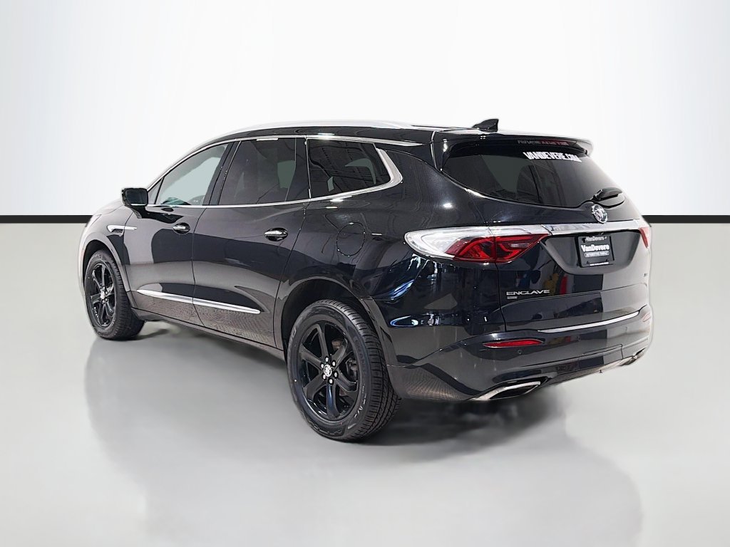 Used 2023 Buick Enclave Essence w/ Sport Touring Edition AWD/4WD image 7