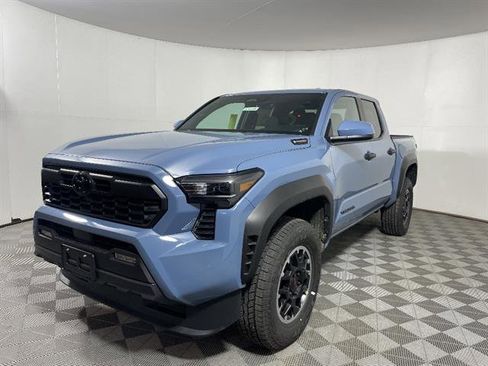 New 2026 Toyota Tacoma TRD Off-Road image 3