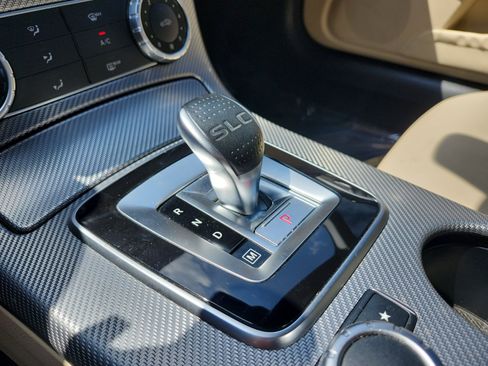 Used 2018 Mercedes-Benz SLC 300 image 23