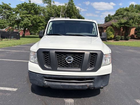 Used 2018 Nissan NV 1500 S RWD image 2