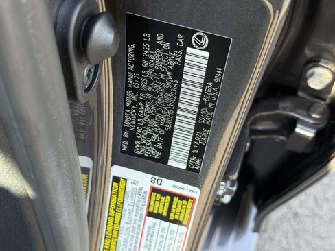 Used 2025 Lexus ES 350 w/ Premium Package FWD image 32