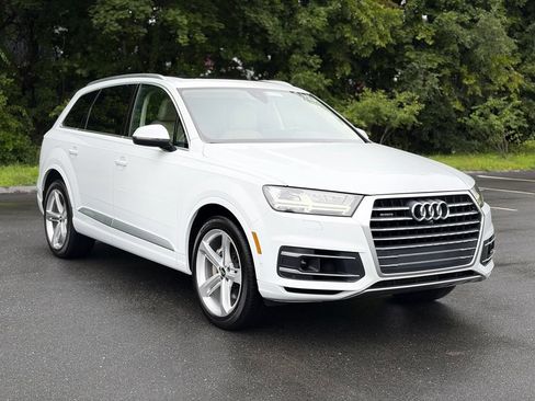 Used 2019 Audi Q7 3.0T Prestige w/ Prestige Package AWD/4WD image 8