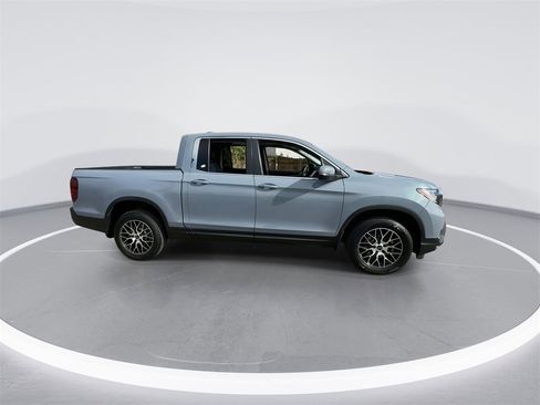 Used 2023 Honda Ridgeline RTL image 16